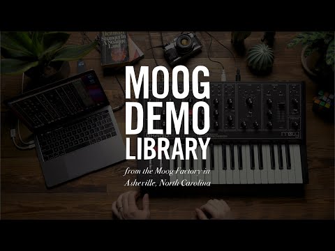 Behringer Model 15 по цене 34 300 ₽