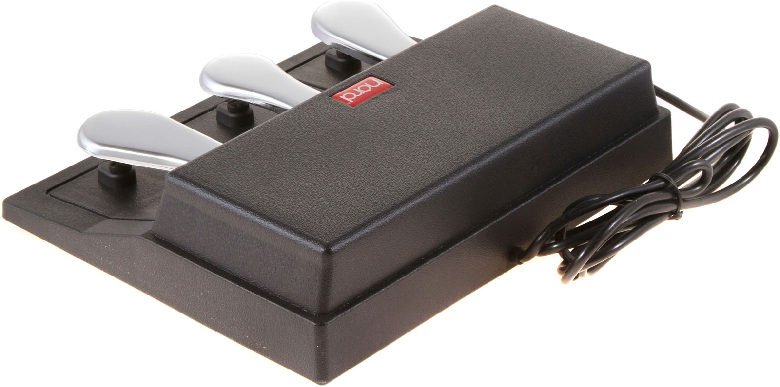 Clavia Nord Triple Pedal по цене 29 900 ₽