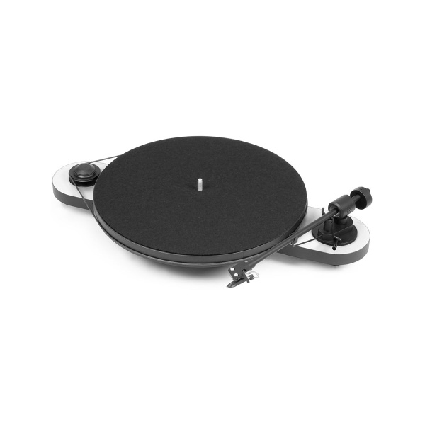 Pro-Ject Elemental White по цене 27 599.00 ₽