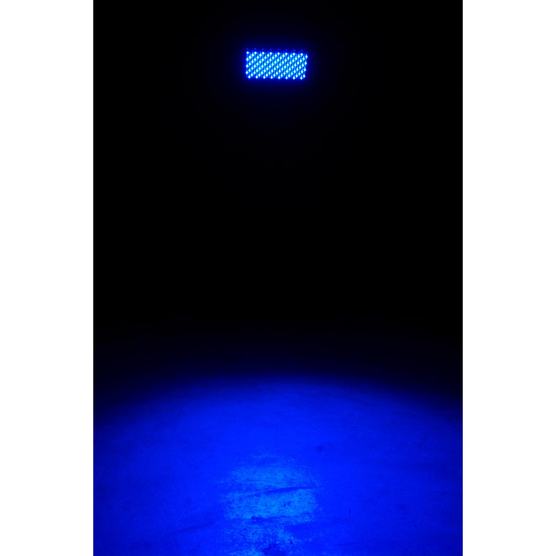 ADJ Profile Panel RGB по цене 14 750 ₽