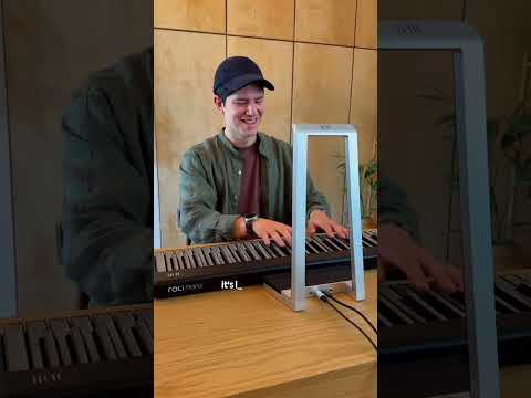 Behringer Wave по цене 94 000 ₽