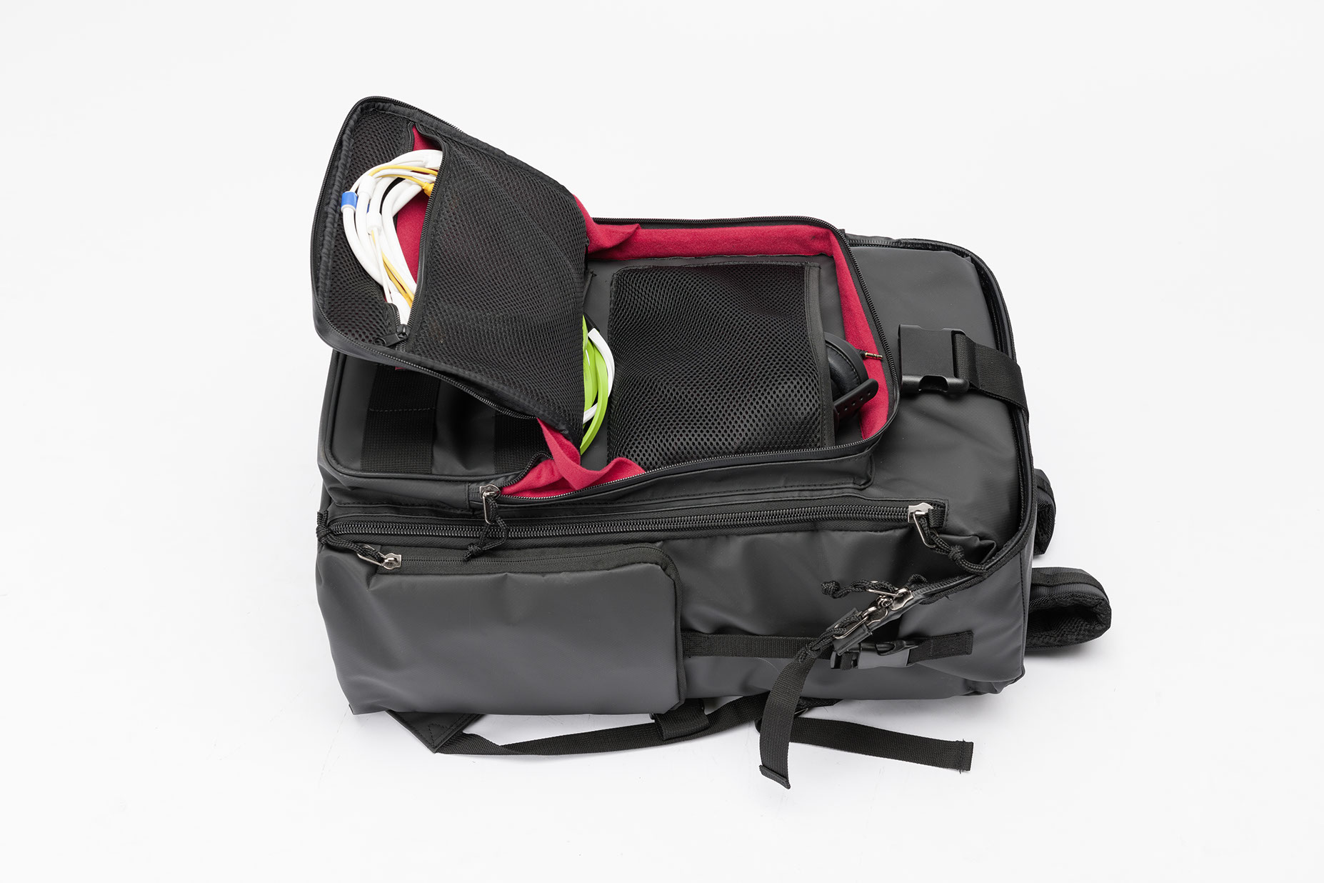 MAGMA RIOT DJ-Stashpack XL Plus (black/red) по цене 18 400 ₽