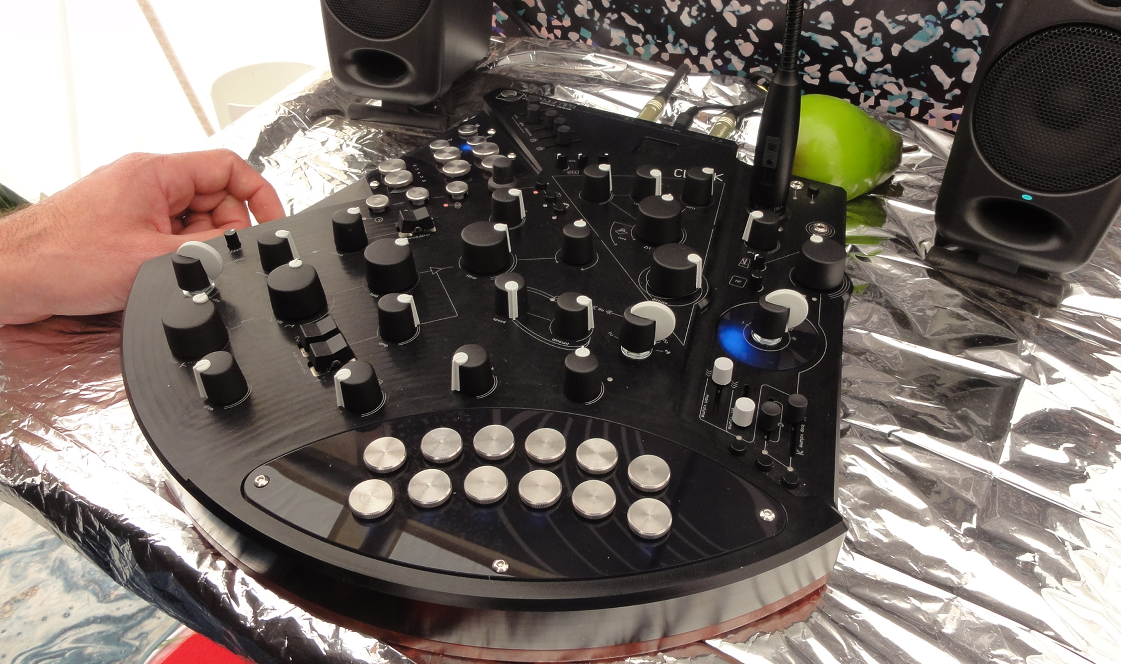 Clank Uranograph