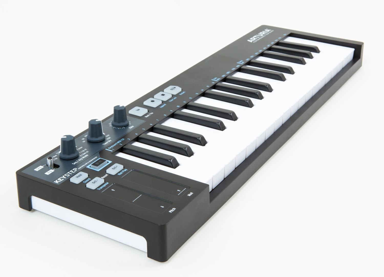 Arturia KeyStep Black Edition по цене 19 278 ₽