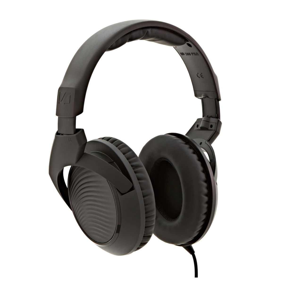 Sennheiser HD 200 Pro по цене 9 250 ₽