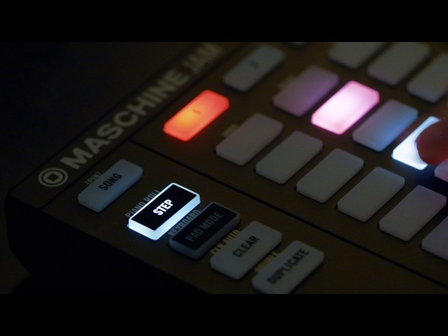 Native Instruments Maschine Jam по цене 24 820 руб.