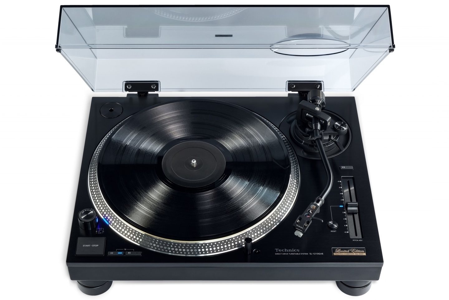 Technics SL-1210GAE по цене 550 000 ₽