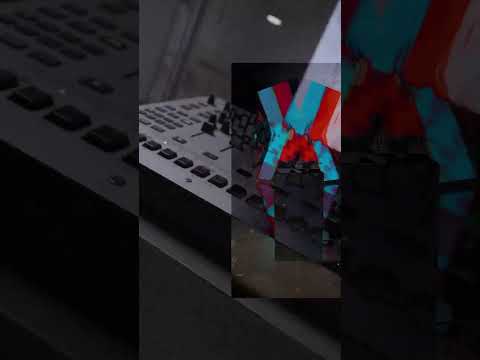 Roland TR-1000 по цене 380 750.00 ₽
