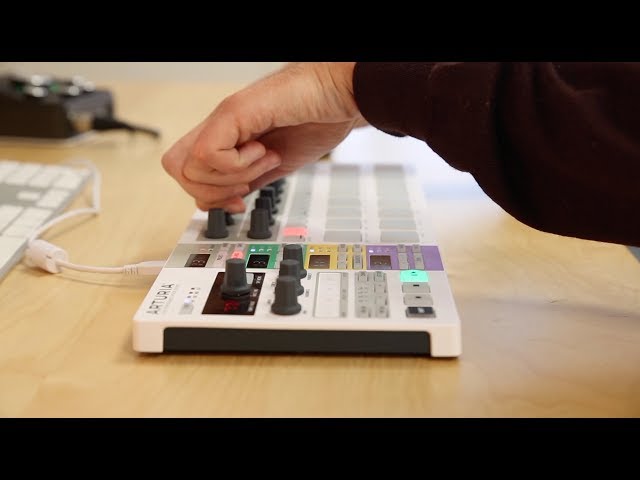 Arturia BeatStep Pro по цене 39 500 ₽