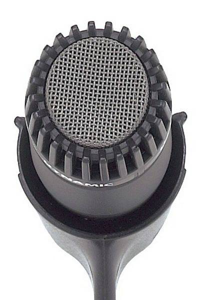 Shure SM57-LCE по цене 13 600 ₽