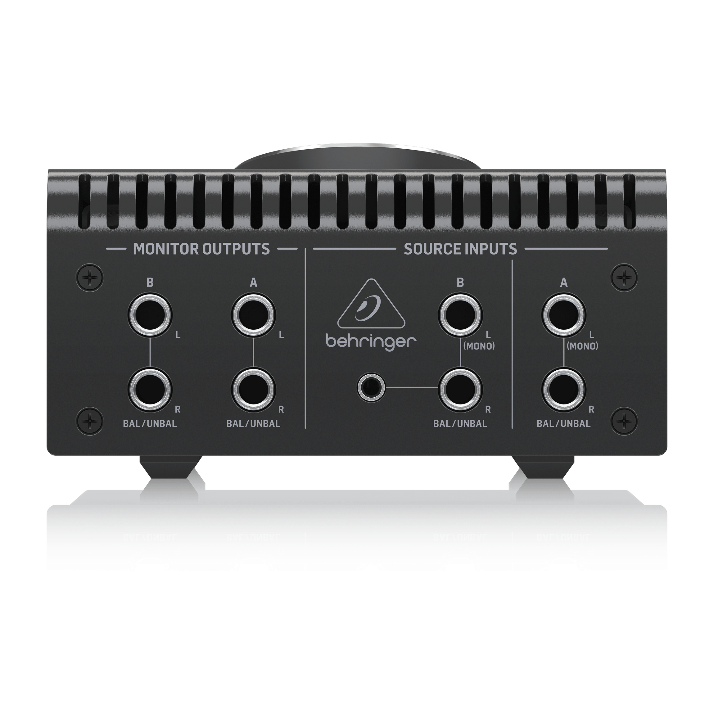 Behringer Studio M по цене 7 123 ₽