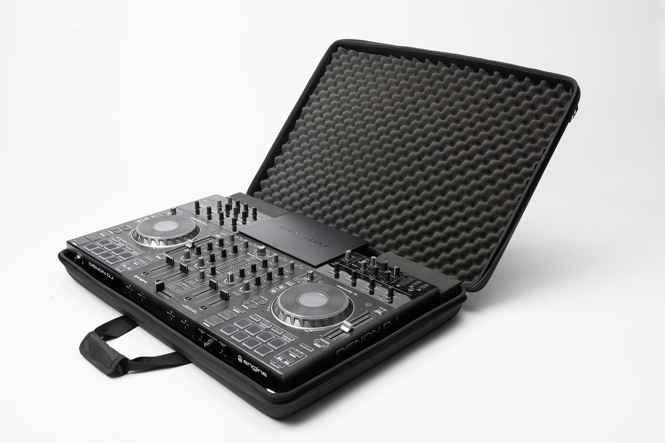 Magma CTRL Case Prime 4 black/black по цене 12 650 ₽