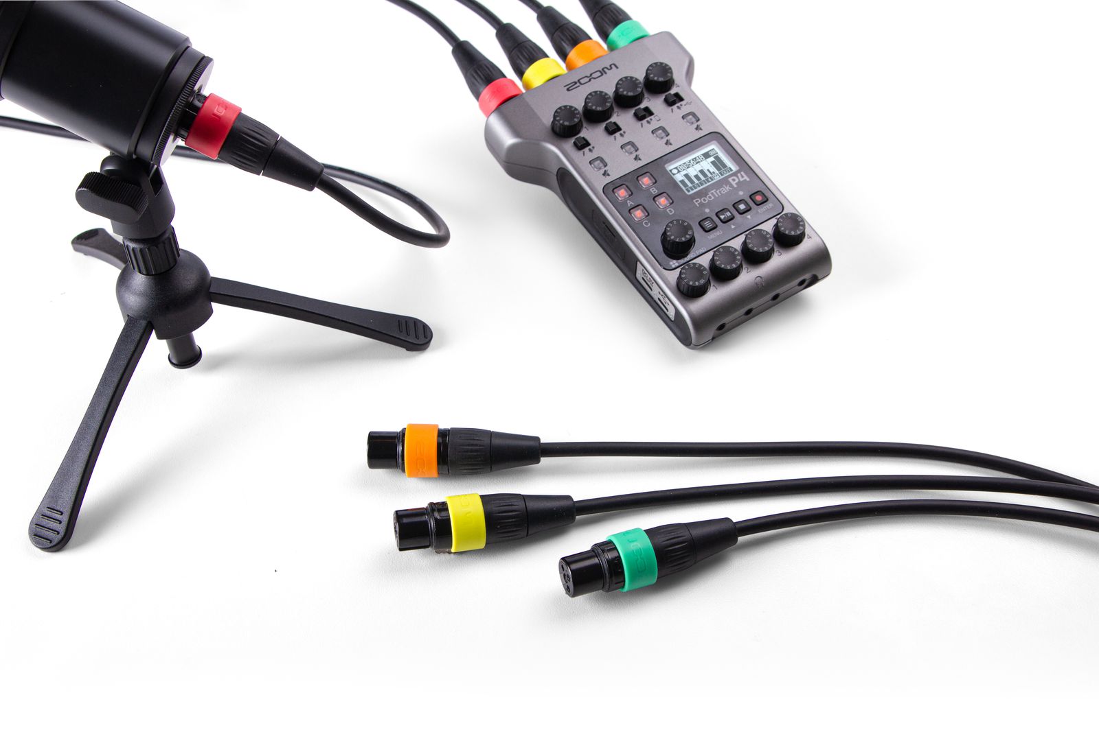 Zoom XLR-4C/CP по цене 5 470 ₽