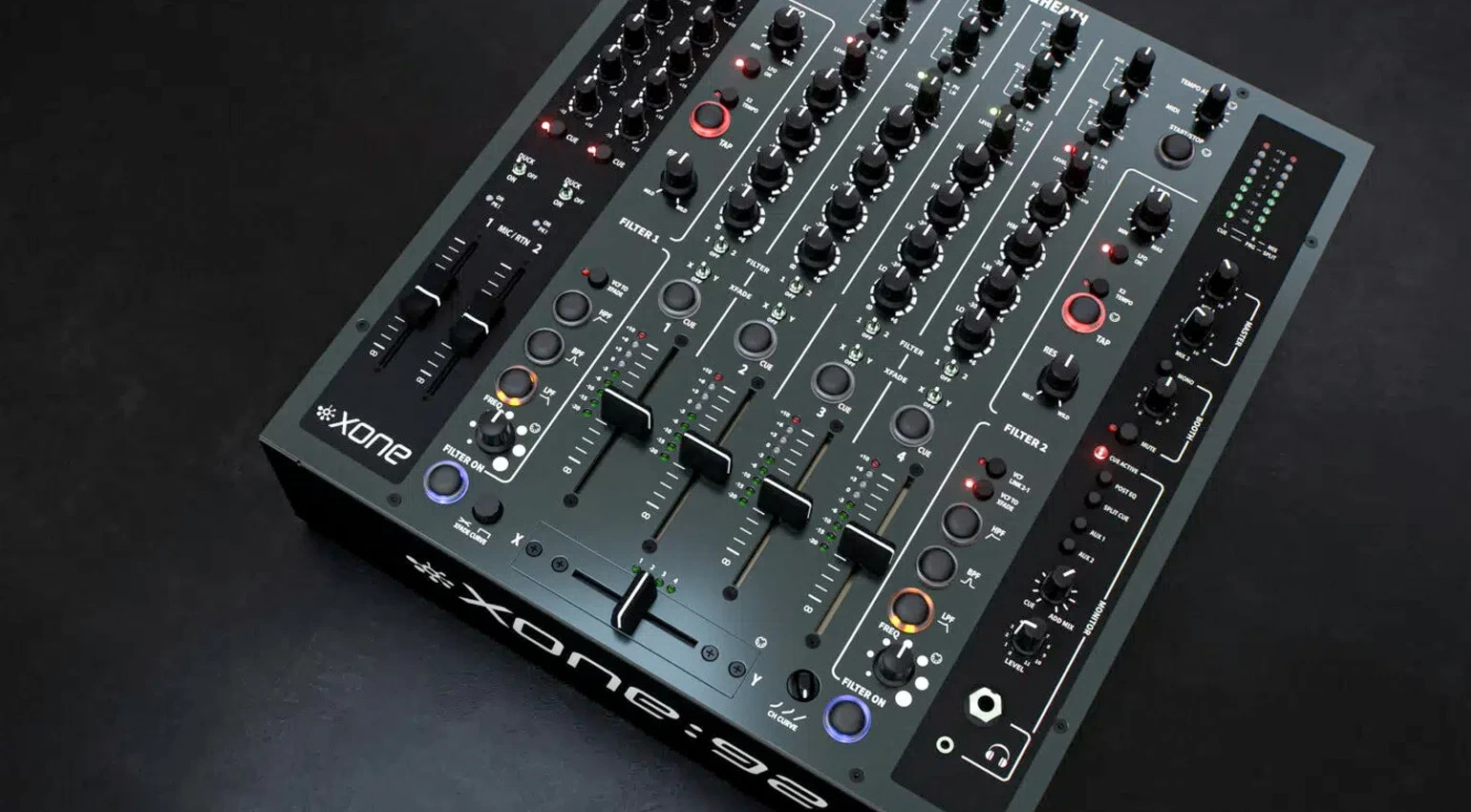 Allen & Heath Xone:92
