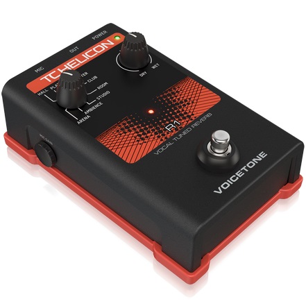 TC Helicon VOICETONE R1 по цене 17 000 ₽