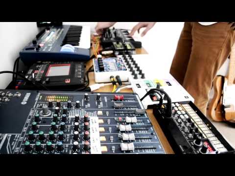 Arturia BeatStep Pro по цене 36 000 ₽