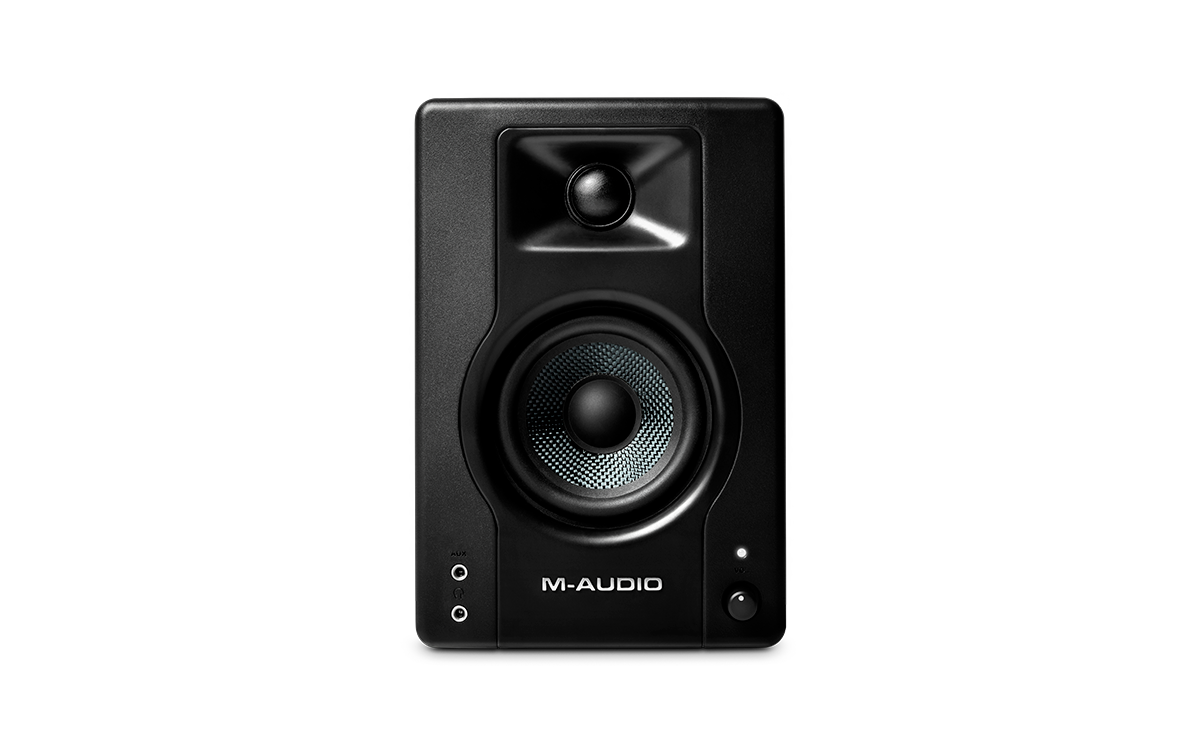 M-Audio BX3 по цене 17 000 ₽