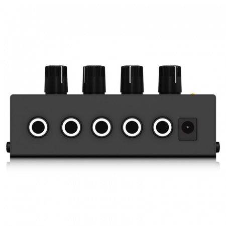 Behringer HA400 MICROAMP по цене 2 950 ₽