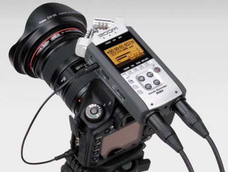 Zoom HS-1 по цене 1 350 ₽