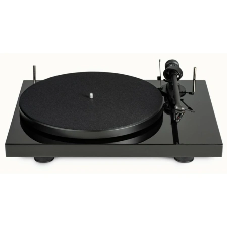 Pro-Ject Debut 3 Phono HG Black OM5e по цене 51 600 ₽
