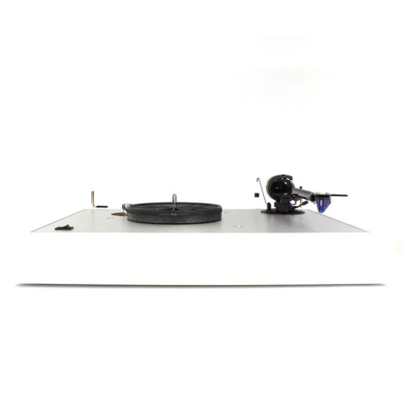 Pro-Ject The Classic 2M Blue Satin White по цене 125 150 ₽