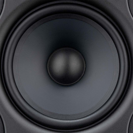 Fluid Audio F5 по цене 20 990 руб.