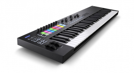 Novation Launchkey 61 MK3 по цене 33 000 ₽