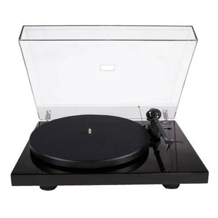 Pro-Ject Debut 3 Phono HG Black OM5e по цене 51 600 ₽