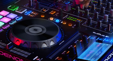 Denon MCX-8000 по цене 125 800 ₽