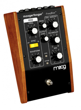 Moog MF-107 FreqBox по цене 30 260 руб.