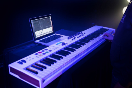 Arturia KeyLab Essential 88 по цене 40 500 ₽