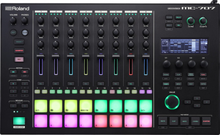 Roland MC-707 по цене 125 050 ₽
