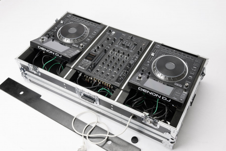 Magma DJ-Controller Case 5000/1800 Prime black/silver по цене 58 750 ₽