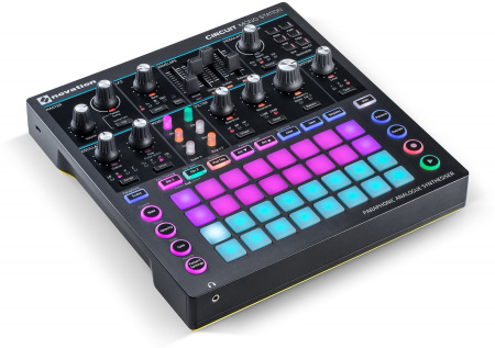 Novation Circuit Mono Station по цене 59 000 ₽