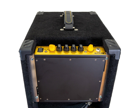 Markbass Minimark 802 N 300 по цене 95 550 ₽