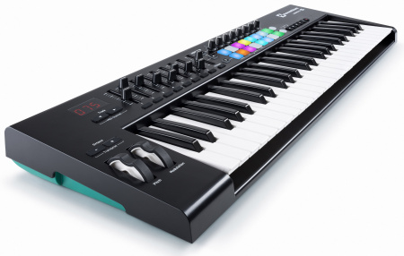 Novation Launchkey 49 MK2 по цене 18 400 руб.