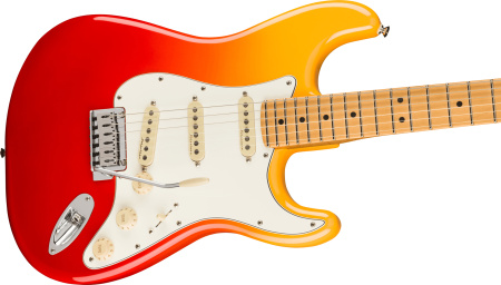 Fender Player Plus Strat MN Tequila Sunrise по цене 147 400 ₽