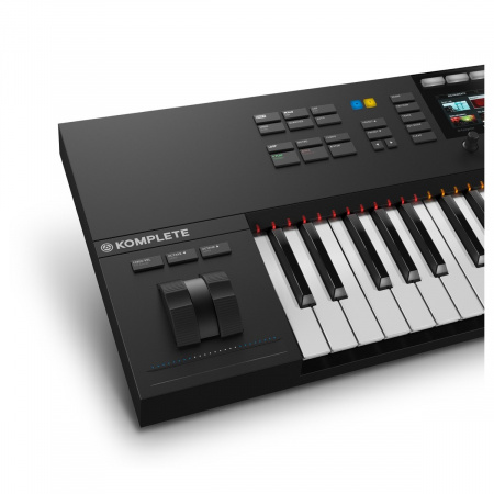 Native Instruments Komplete Kontrol S49 Mk2 по цене 103 480 ₽