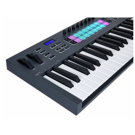 Novation FLkey 37 по цене 36 650 ₽
