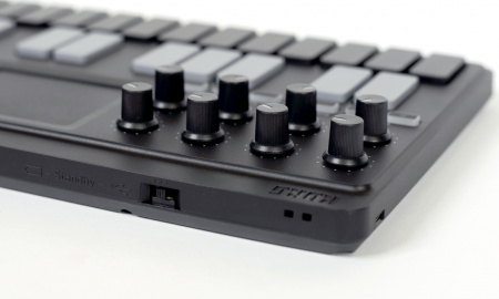 Korg nanoKEY Studio по цене 20 700 ₽