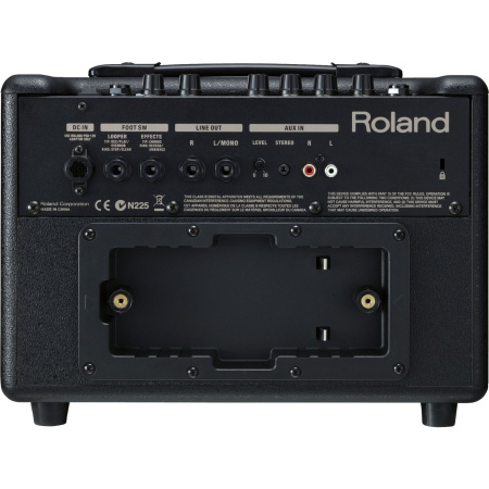 Roland AC-33 по цене 64 640 ₽