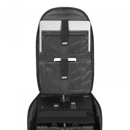 UDG Creator Wheeled Laptop Backpack Black 21" Version 3 по цене 47 700 ₽