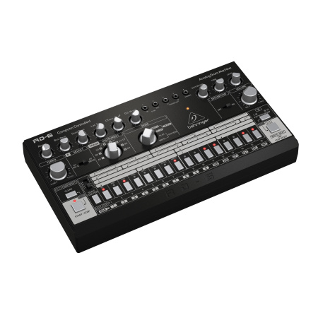 Behringer RD-6-BK по цене 17 000 ₽