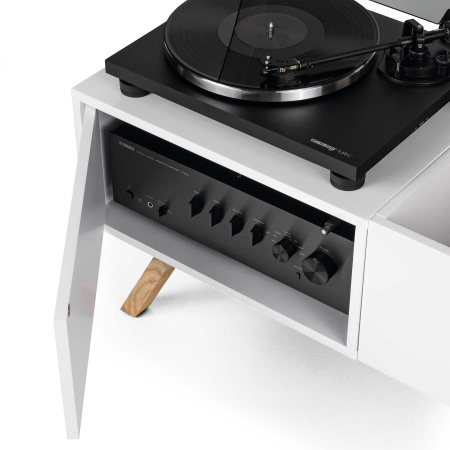 Glorious Turntable Lowboard по цене 35 200 ₽