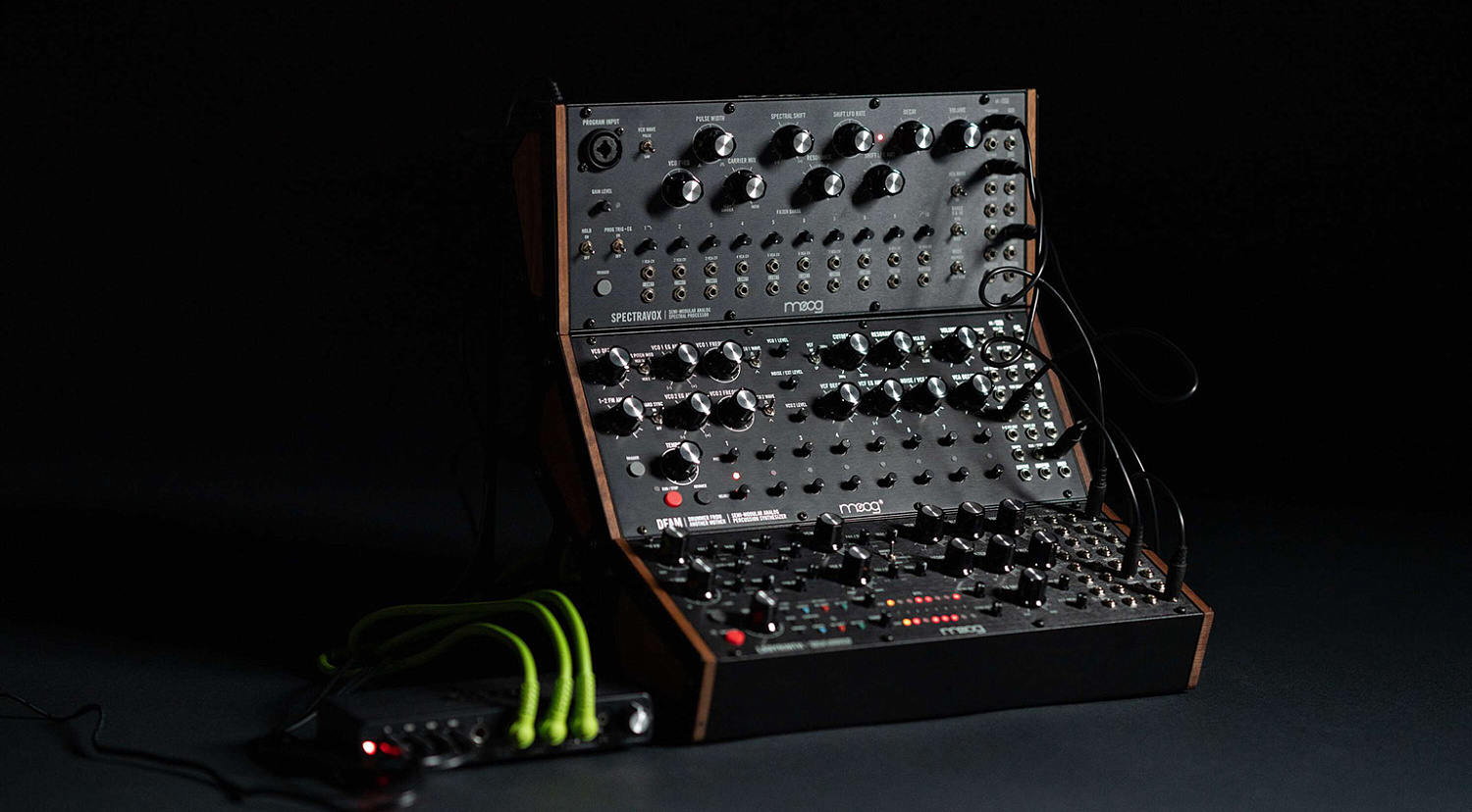 MOOG | Sound Studio Accessory Kit: создай свою собственную студию!