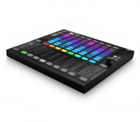 Native Instruments Maschine Jam по цене 24 820 руб.