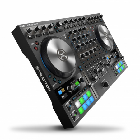 Native Instruments Traktor Kontrol S4 Mk3 по цене 144 500 ₽