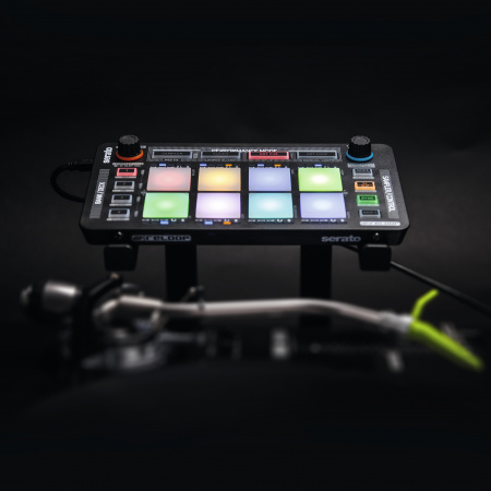 Reloop Neon по цене 13 600 ₽