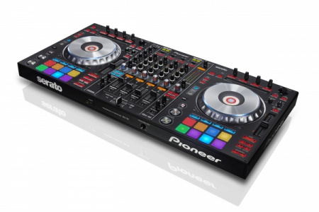 Pioneer DDJ-SZ по цене 139 990 руб.