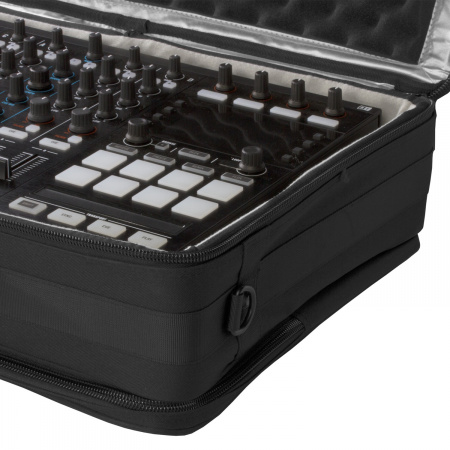 UDG Urbanite MIDI Controller Flightbag Medium Black по цене 17 250 ₽
